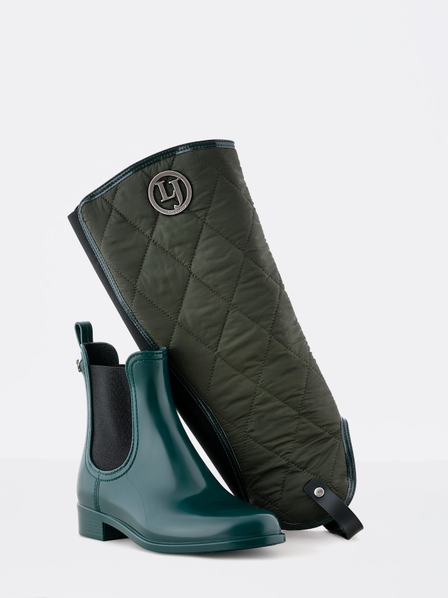 Hunt Dark Green