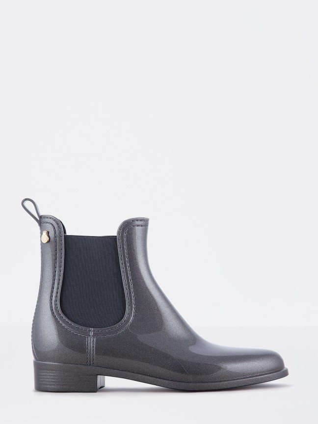 Comfy Metal Grey