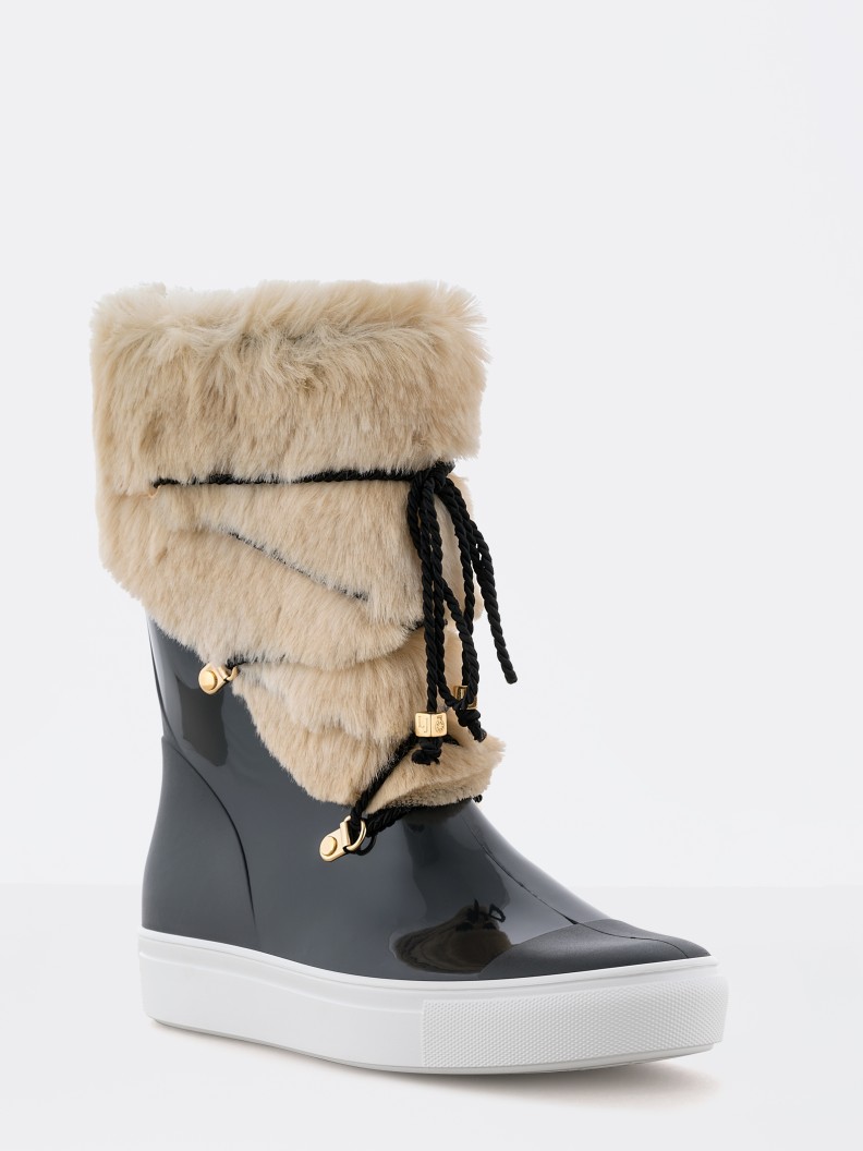 Yeti Black