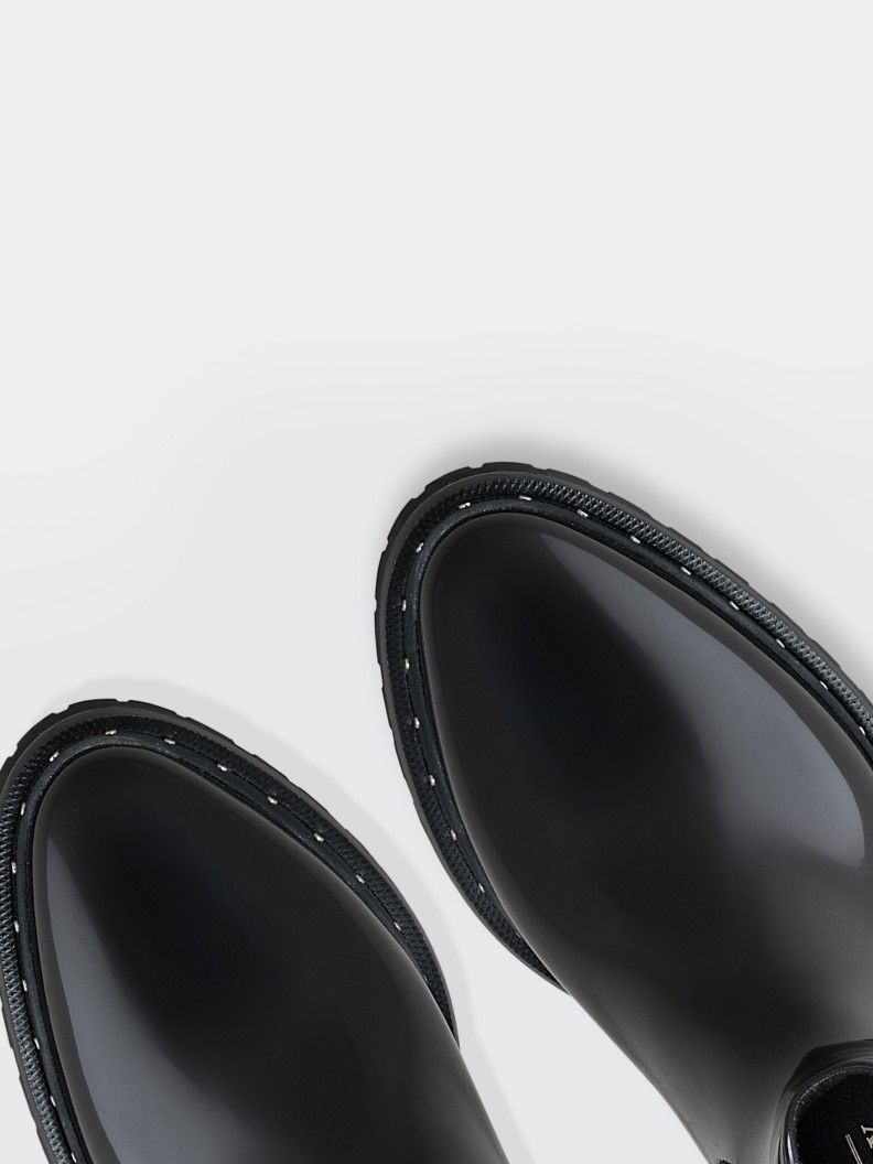 KARA 01