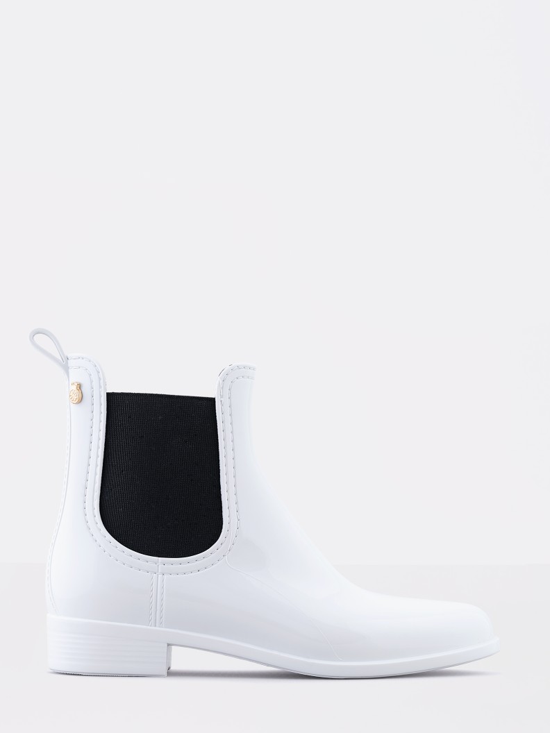 Pisa White