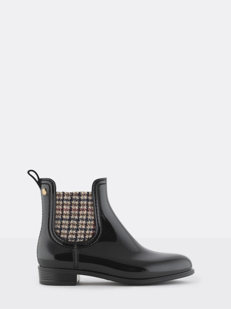 Nes Black