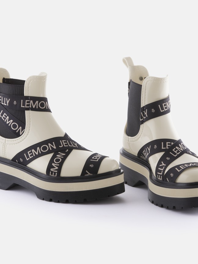 Francesca Black/White