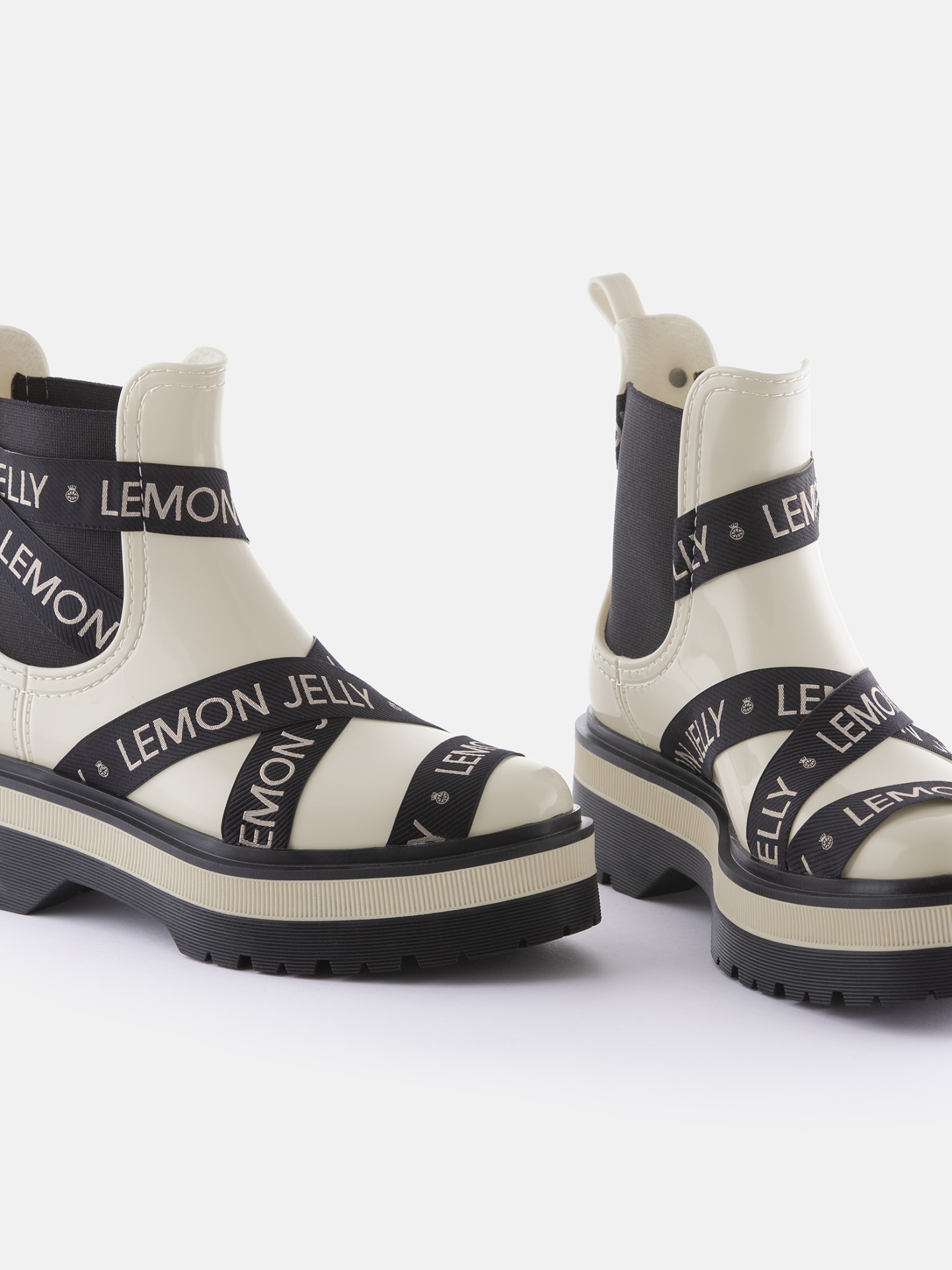 Francesca Black/White