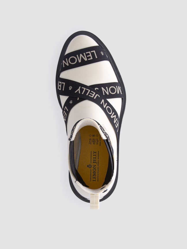 Francesca Black/White