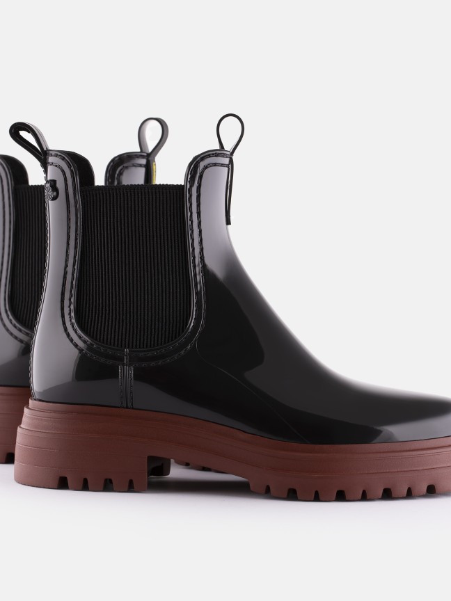 Walker Deep Red