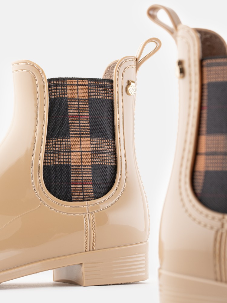 Betty　エルモラム Lemon Jelly Women Vegan Beige Chelsea Ankle Boots BRIELLE 05