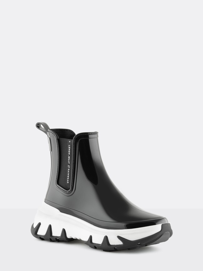 Thora Black/White