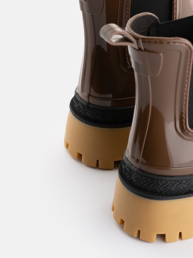 Laney Chocolate