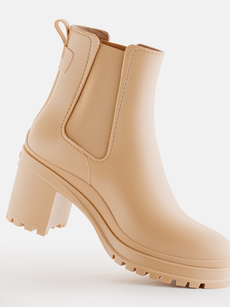Nash Sand