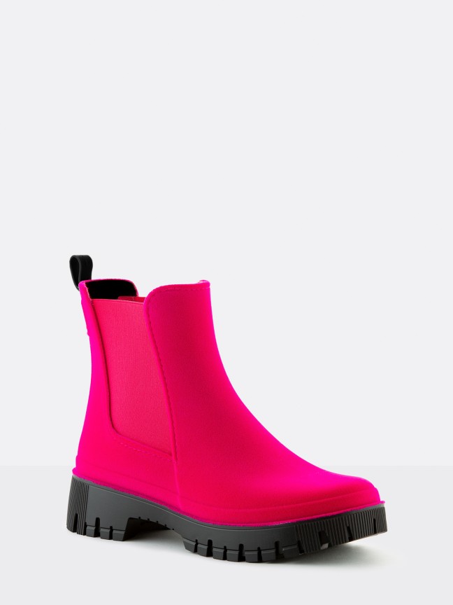 Livy Fuchsia