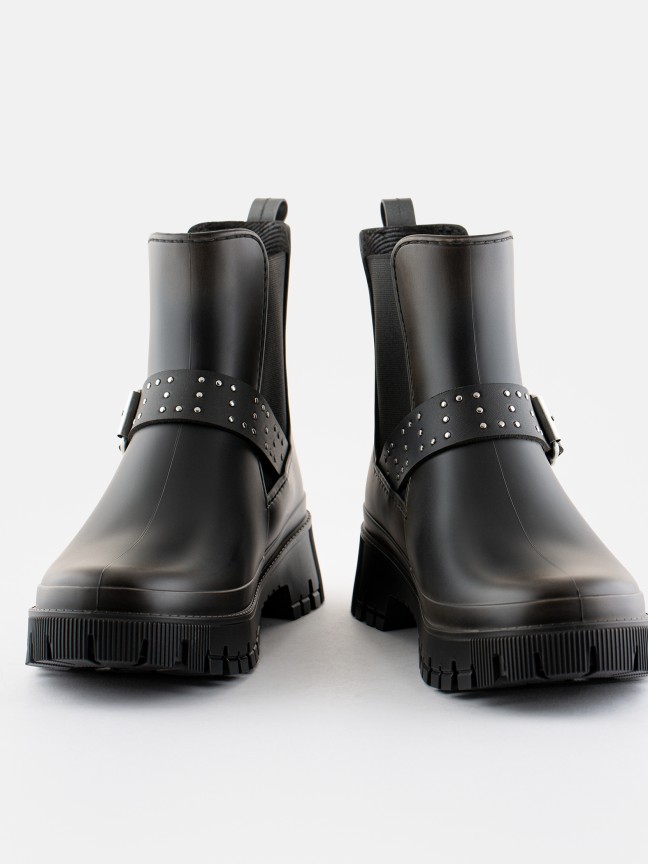 Alsie Black Distressed