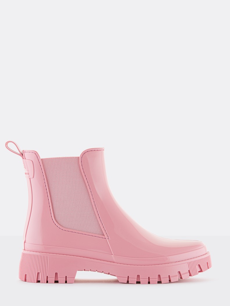 Peachy Pink