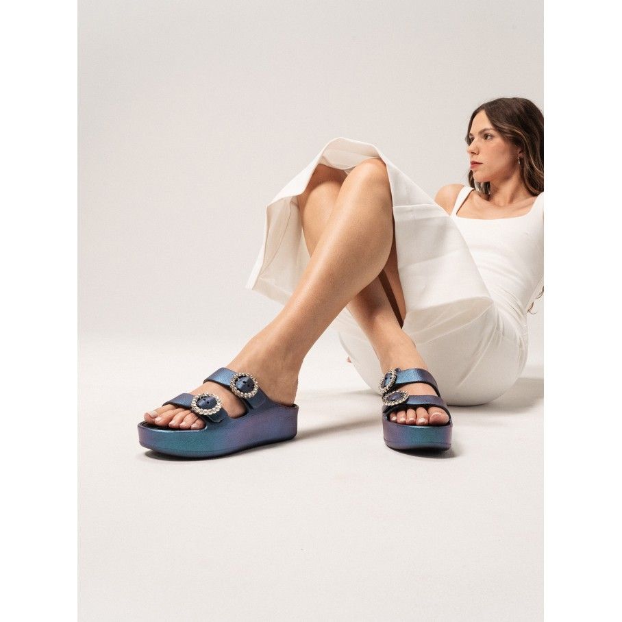 Clea Pearl Blue
