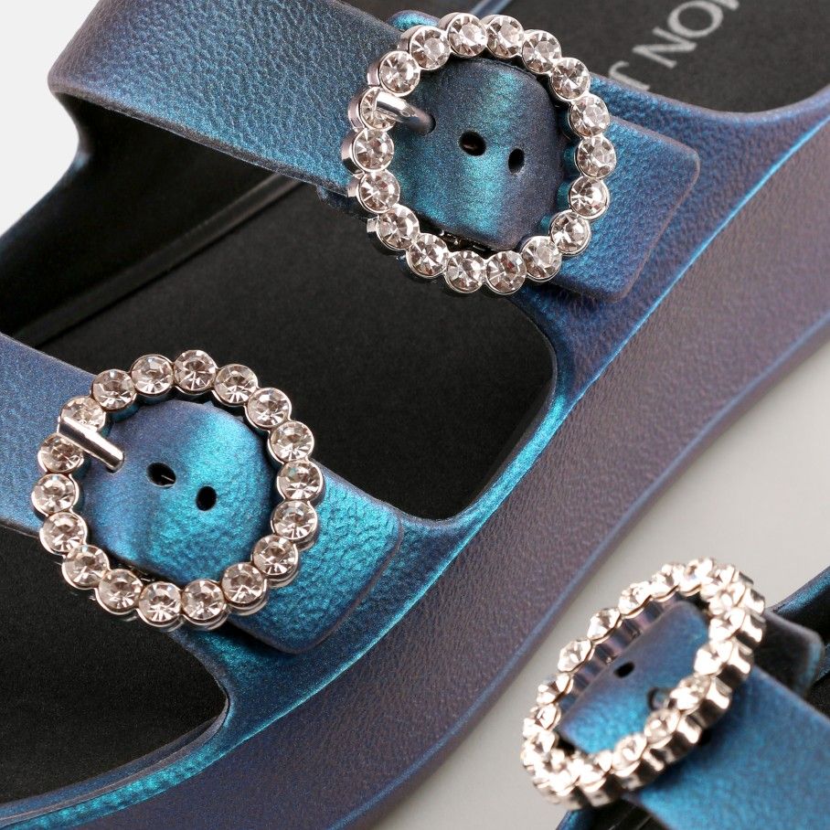 Clea Pearl Blue