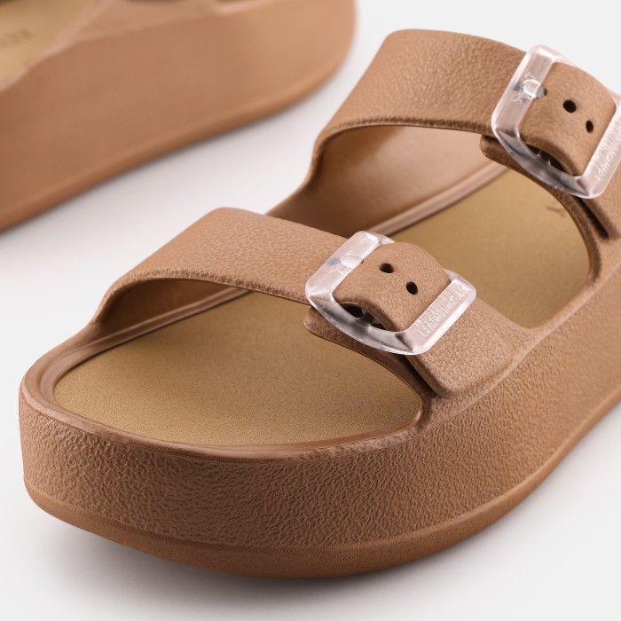 Sandlias Plataforma Castanhas com Fivela Vegan Fenix Bronzo Metal - 10023125