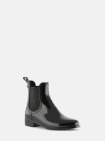 Comfy Black Comfy Black