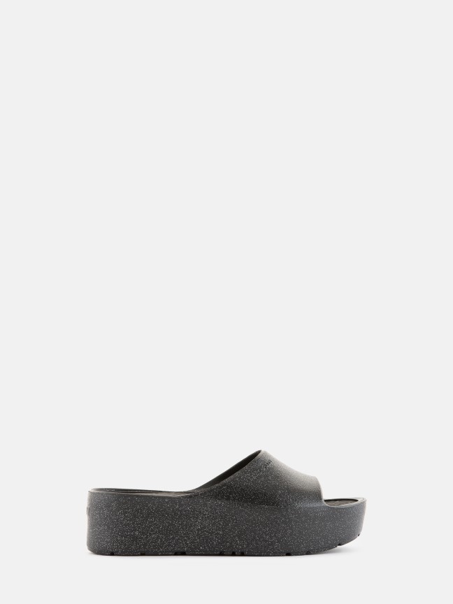 Fiorella Black
