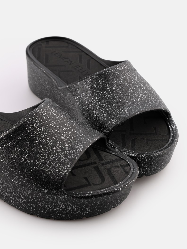 Fiorella Black