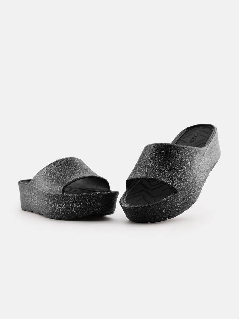Fiorella Black
