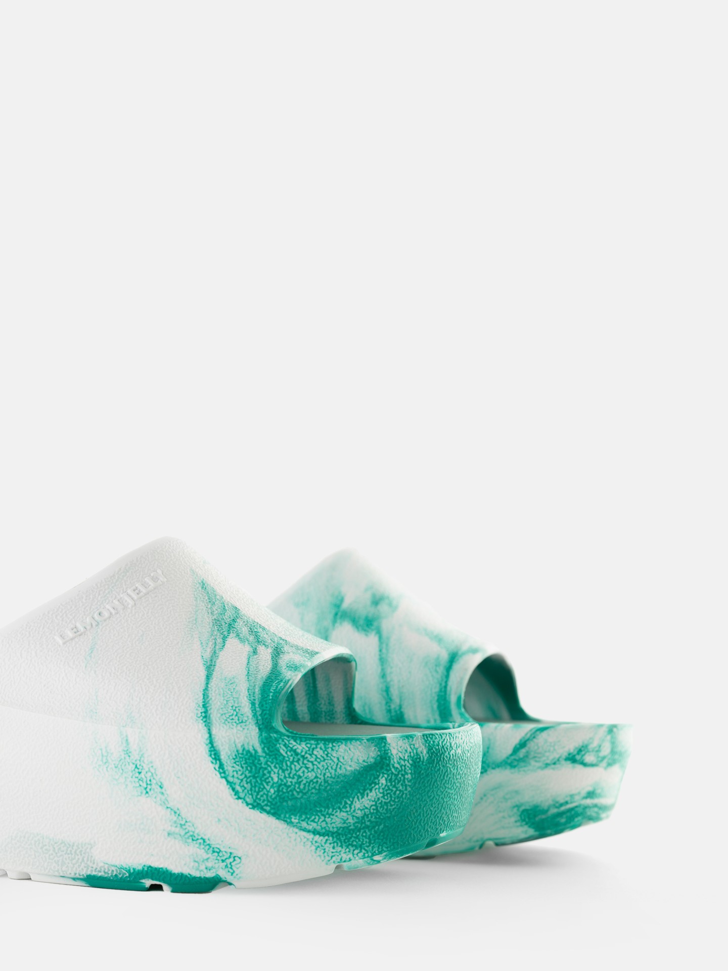 Sunny White/Neo Mint