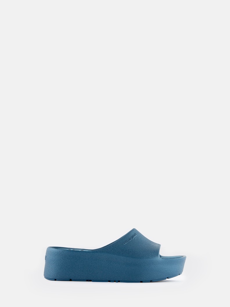 Sunny Blue Metal