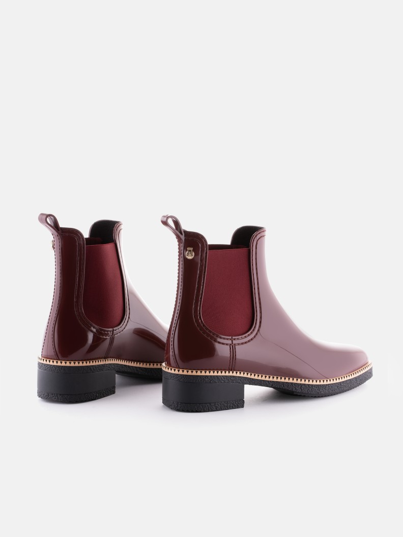 Ava Dark Berry