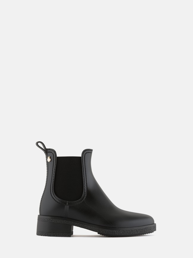 Ava Black Matte