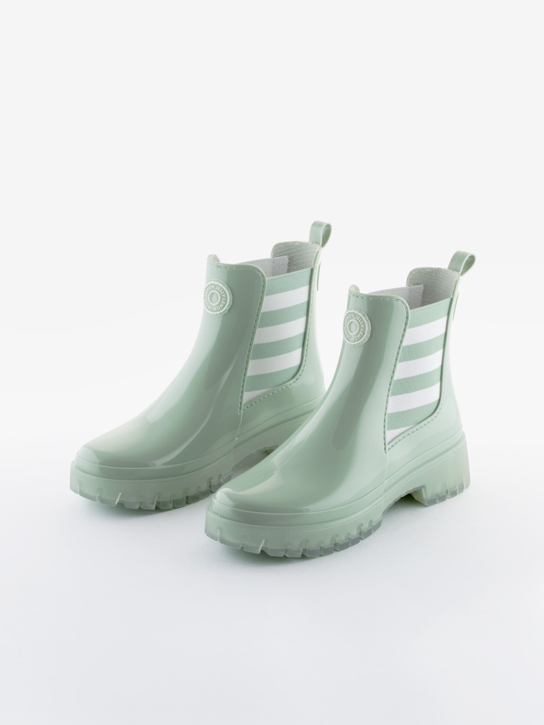 Maremma Frosty Green