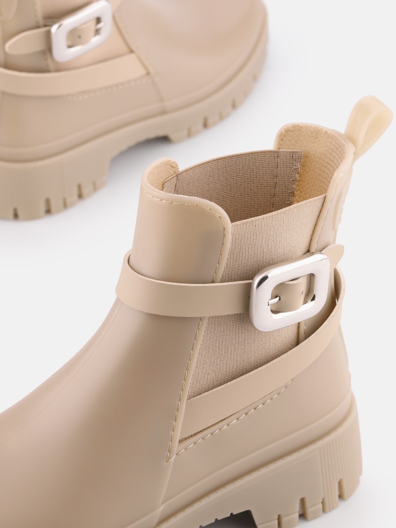 Sadie Dusty Nude
