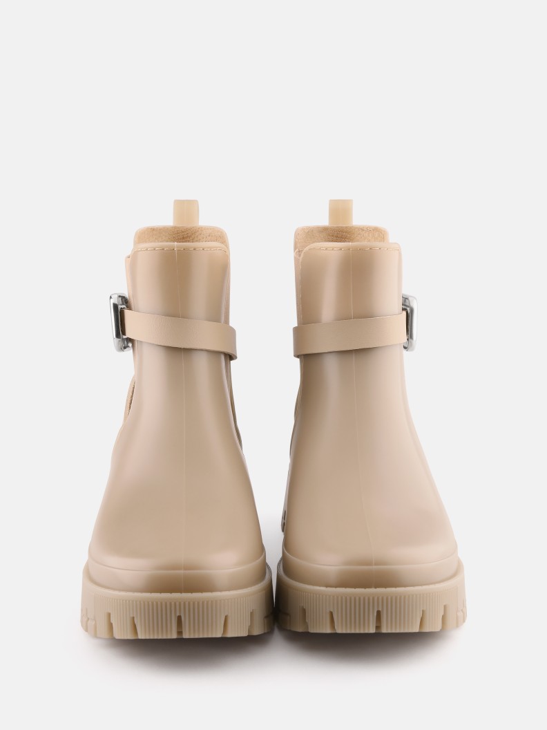 Sadie Dusty Nude