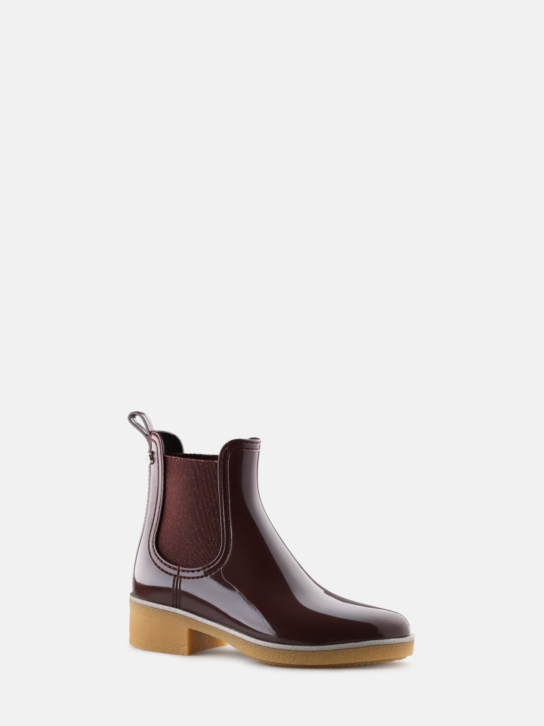 Amaya Dark Cherry