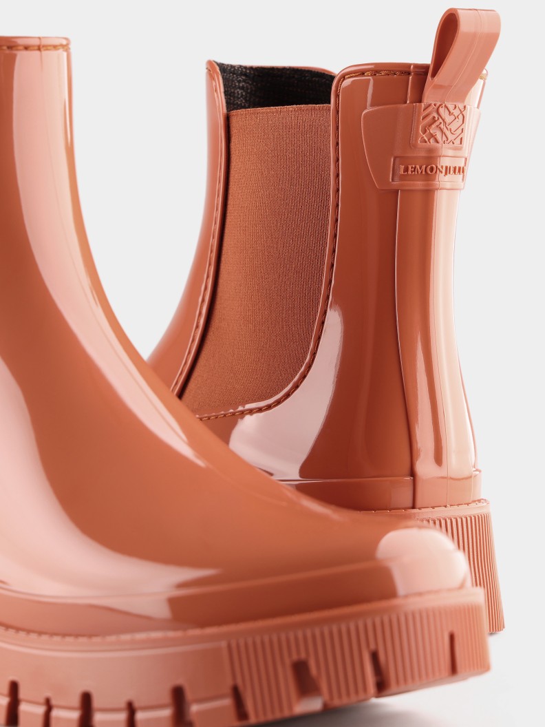 Peachy Rust