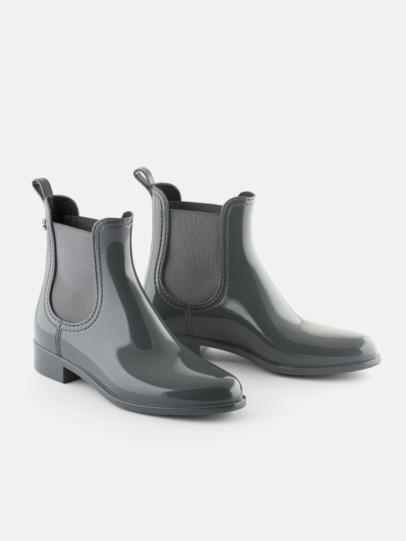 Comfy Rainy Grey