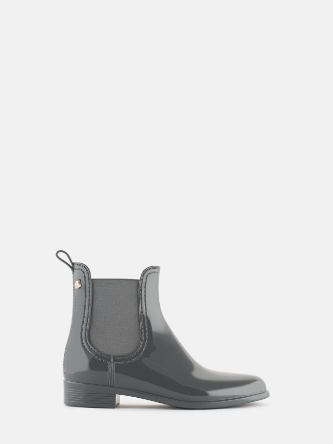 Comfy Rainy Grey