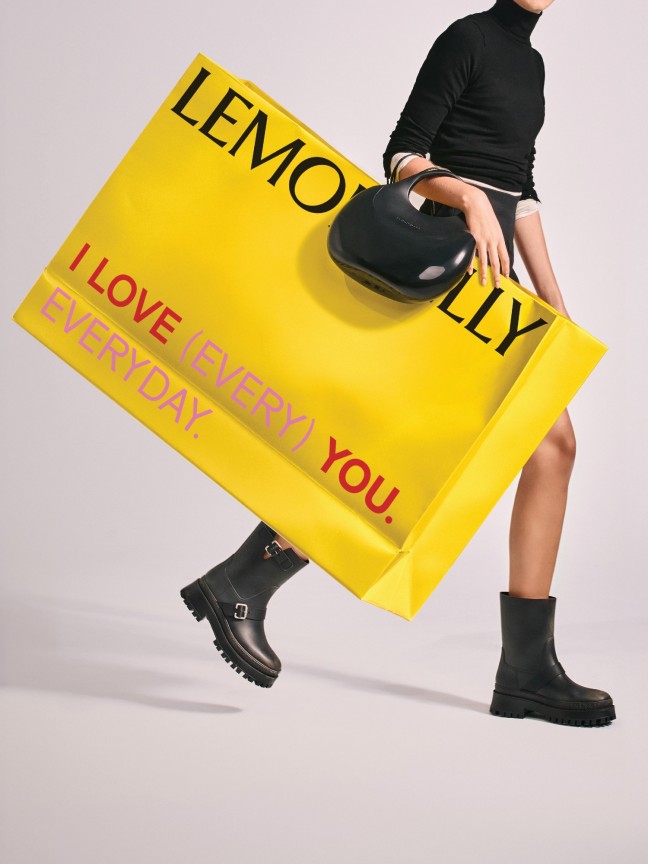 Kinley Black Distressed