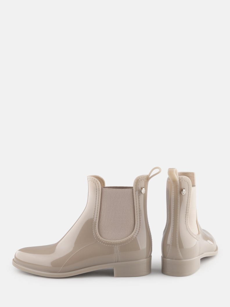 Comfy Dusty Nude