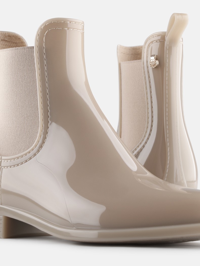 Comfy Dusty Nude