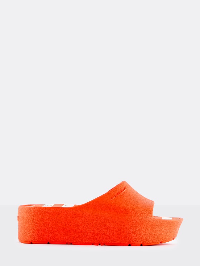 TEELA 03
