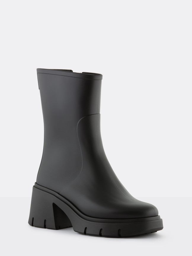 Grazia Black