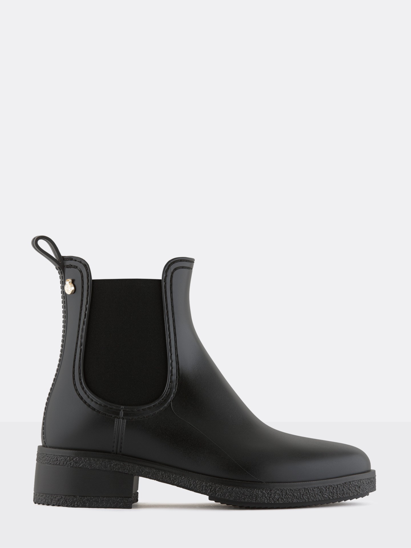 Ava Black Matte