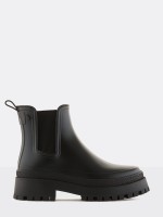 Everly Black Everly Black