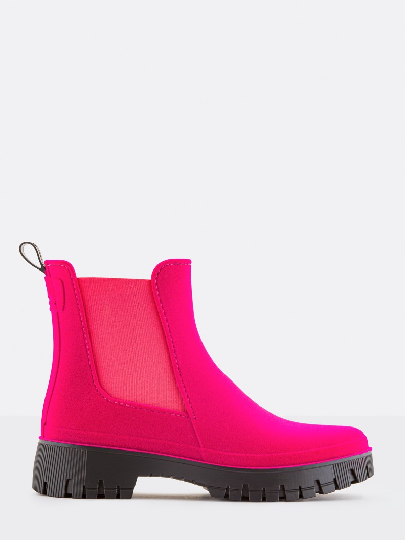 Livy Fuchsia
