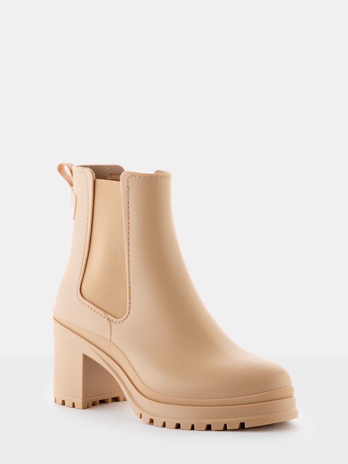 Nash Sand