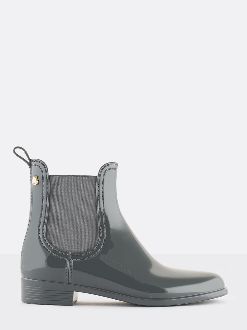 Comfy Rainy Grey