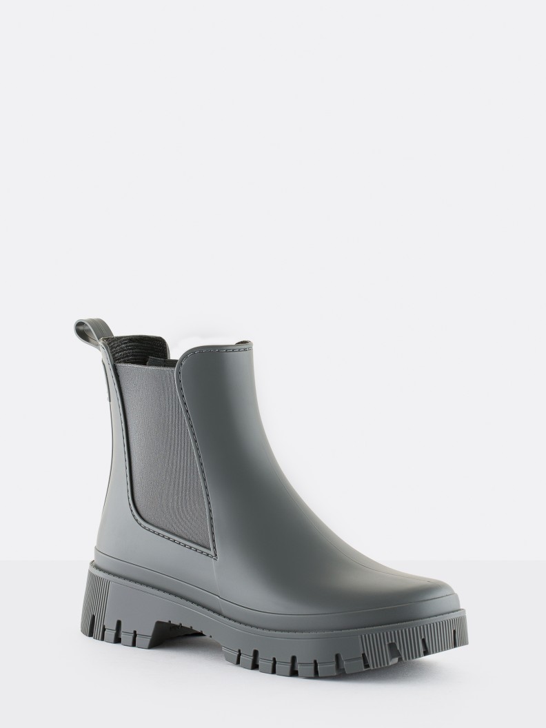 Kirby Rainy Grey
