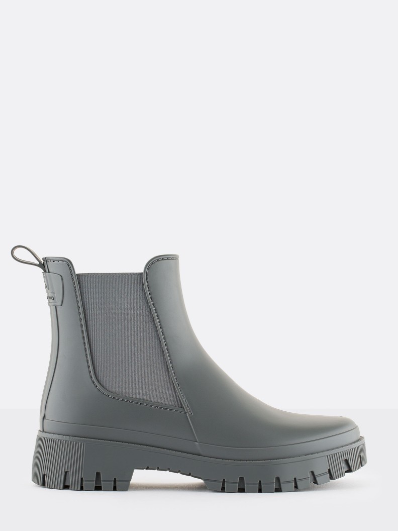 Kirby Rainy Grey