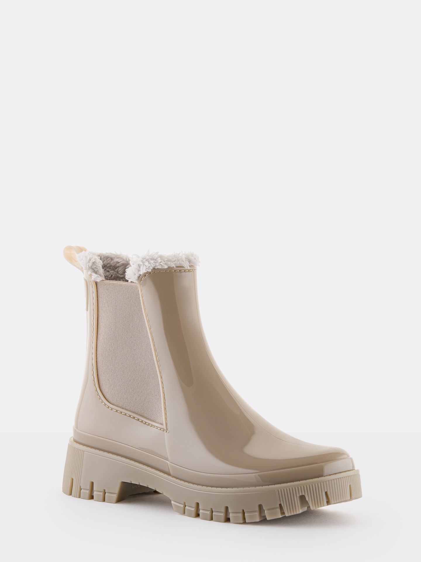 Colden Dusty Nude
