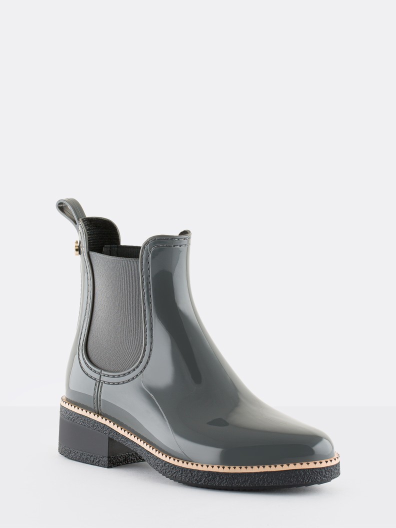 Ava Rainy Grey