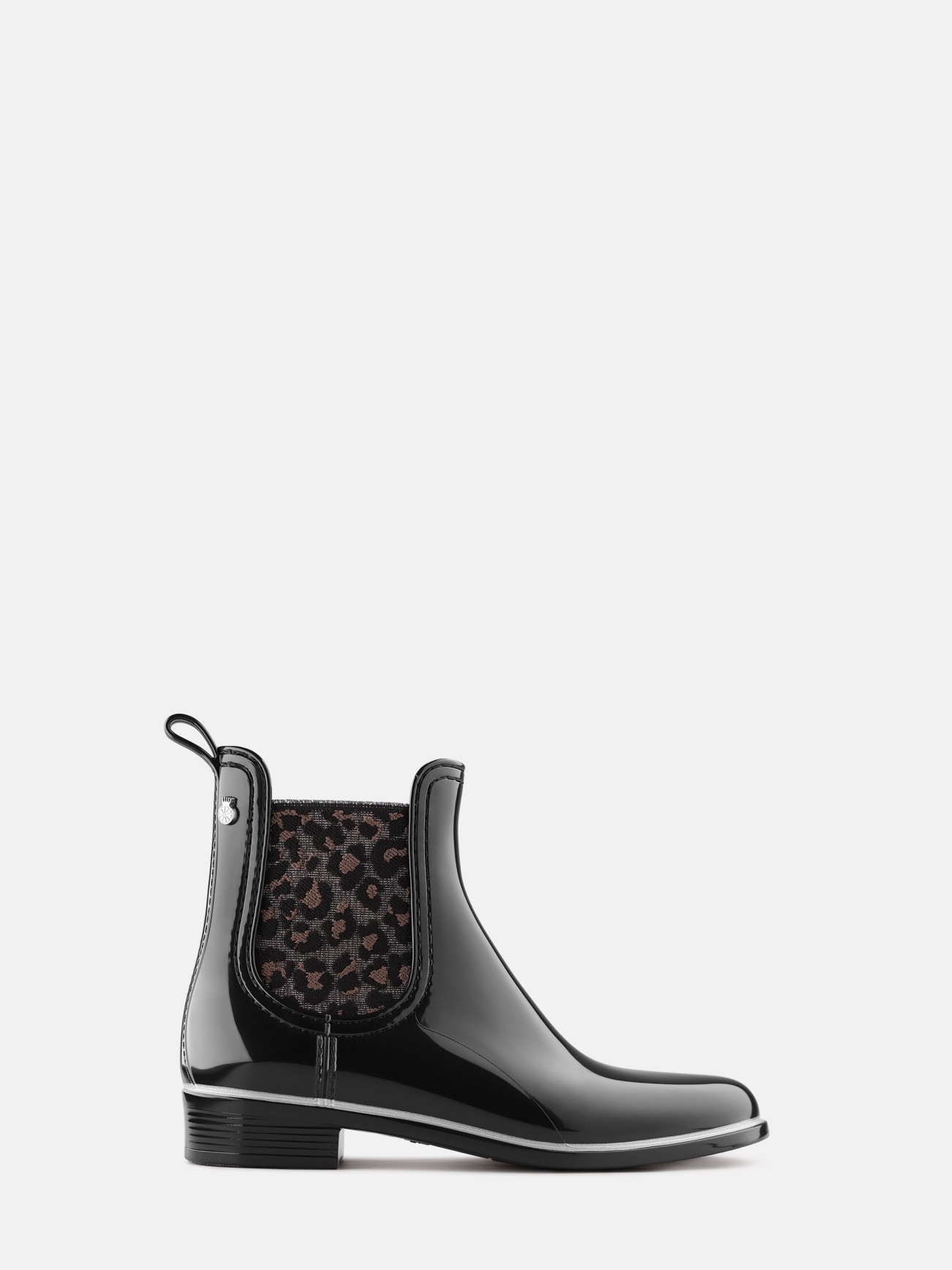 Nia Black - Image product